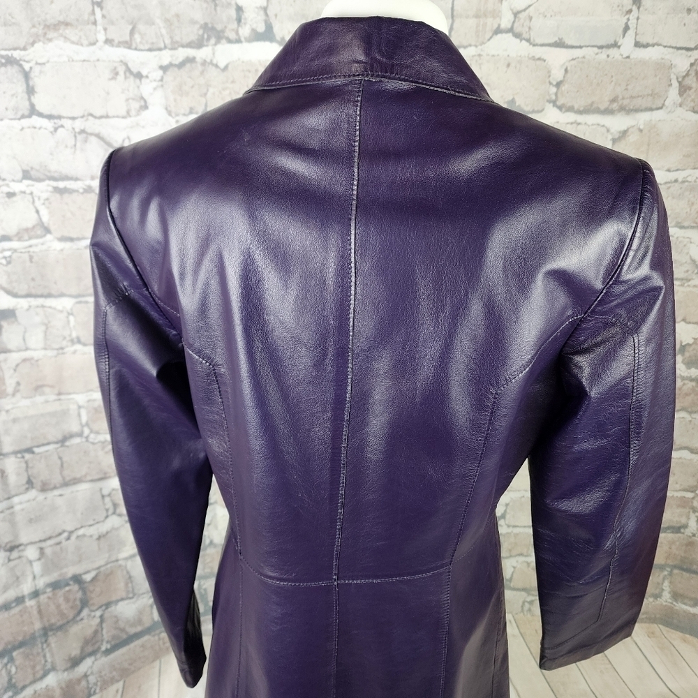 Vintage Danier Leather Button Front Trench Coat Dark Purple Size 6 Whimsigoth - Picture 9 of 16